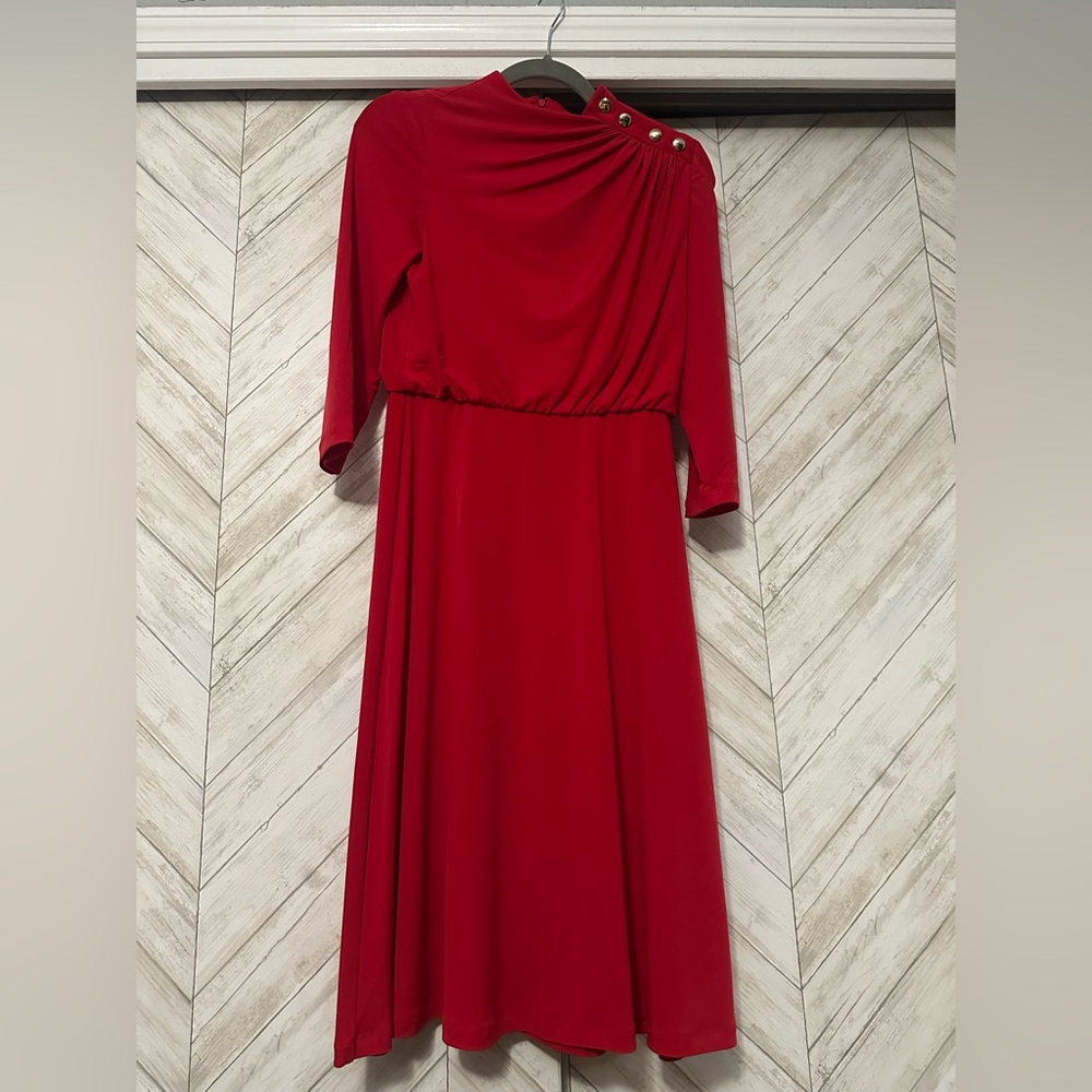 Elegant Red Women's Dress